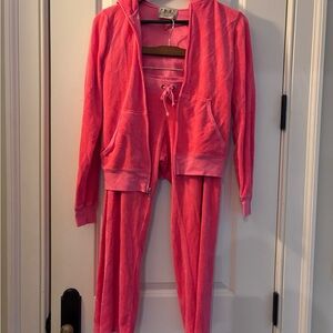 Pink Juicy Couture velour cropped tracksuit. Size medium